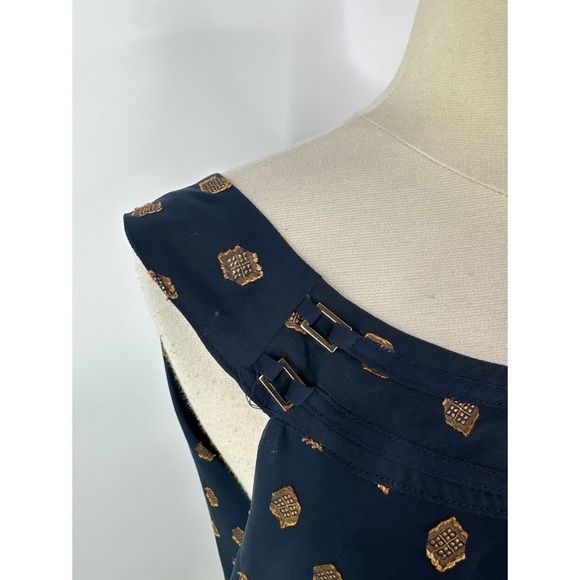 Roz & Ali Polka Dot Sleeveless Top - Picture 5 of 11